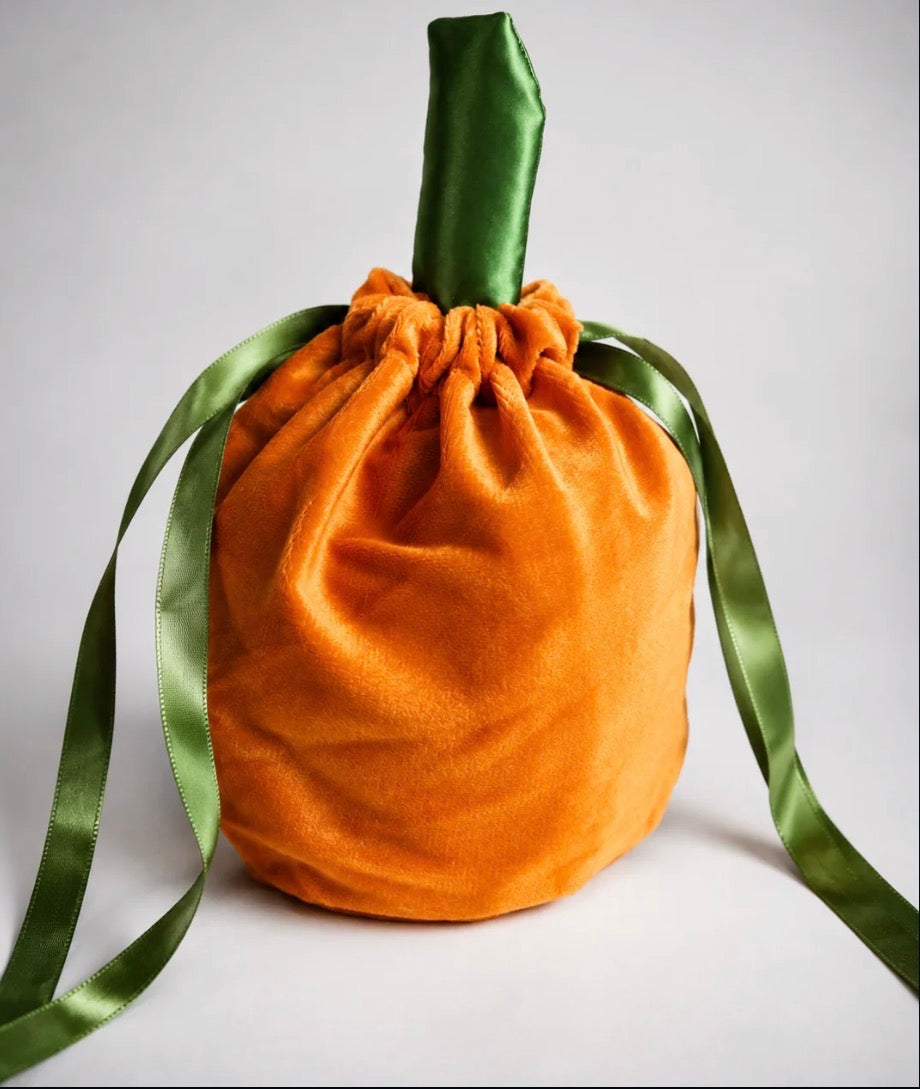 🎃 Personalised Halloween Trick or Treat Pouch 👻